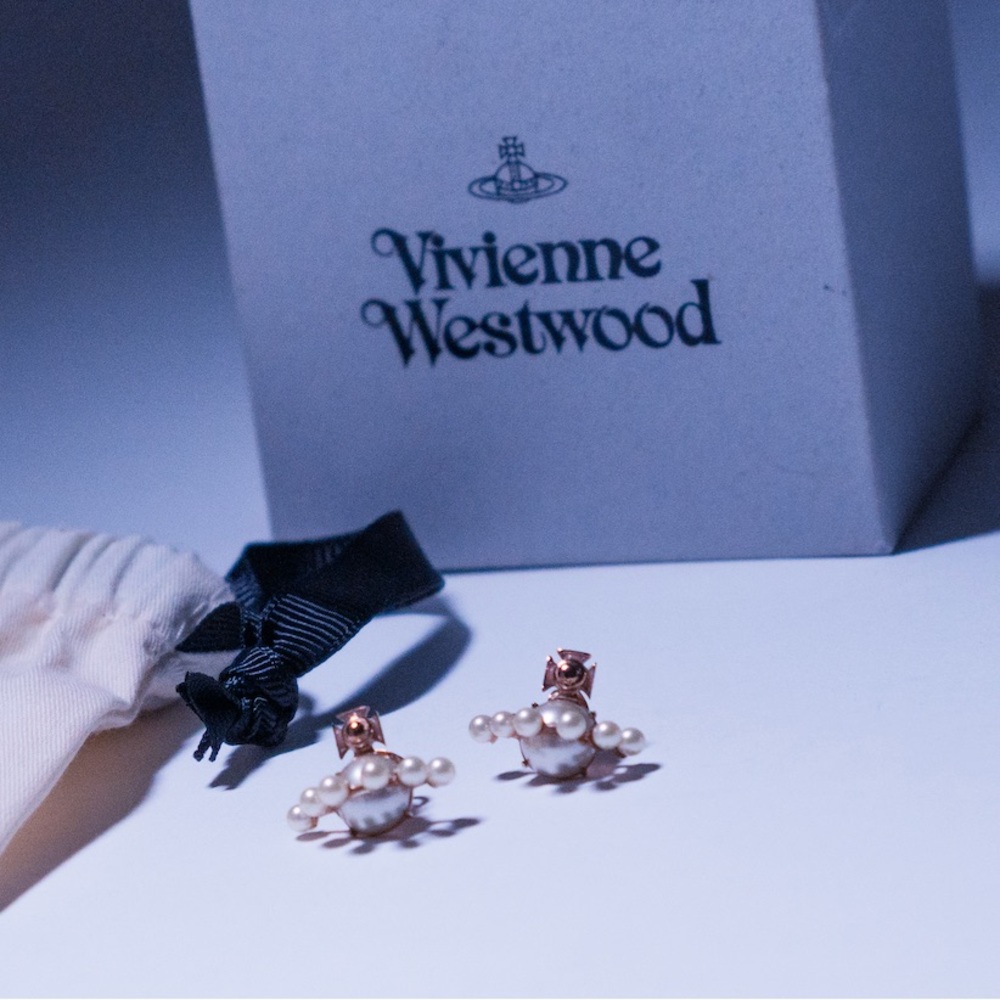 Vivienne Westwood Pearl Orb Rose Gold Stud Earrings